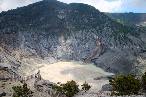 Kawah Gunung Tangkuban Perahu