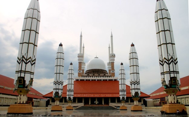 Mesjid Agung Jawa Tengah