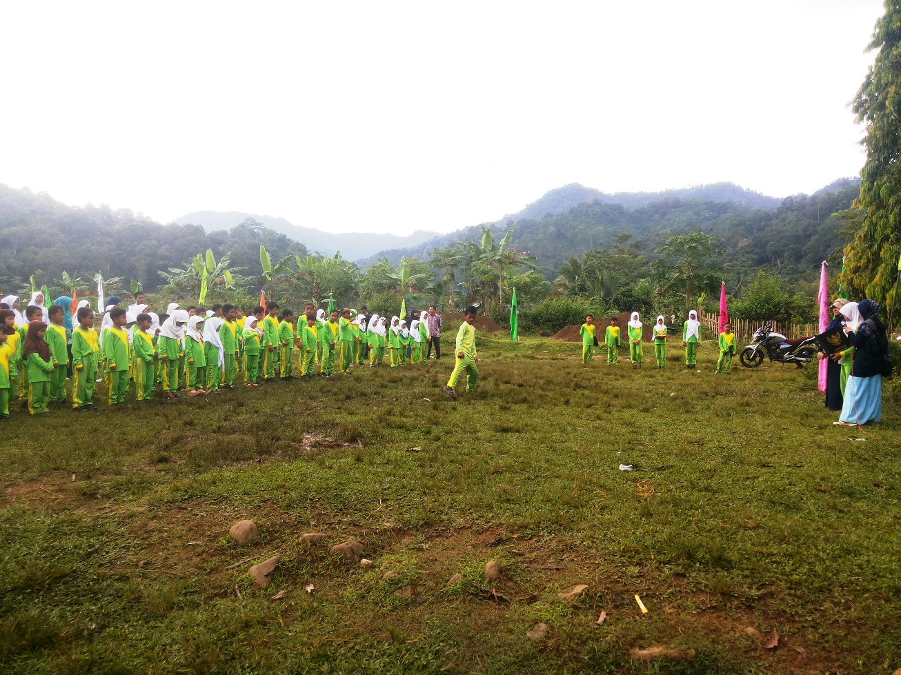 Upacara MI Al Khoeriyah