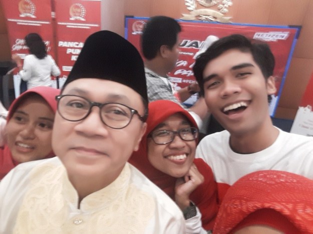 Besama Bapak MPR