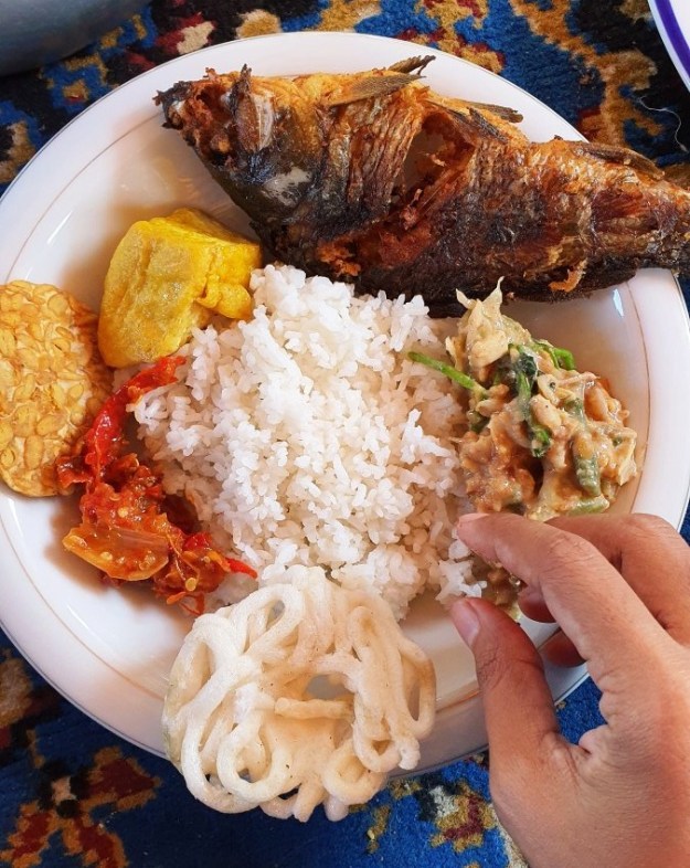 makanan villa 28070362651328014149..jpg